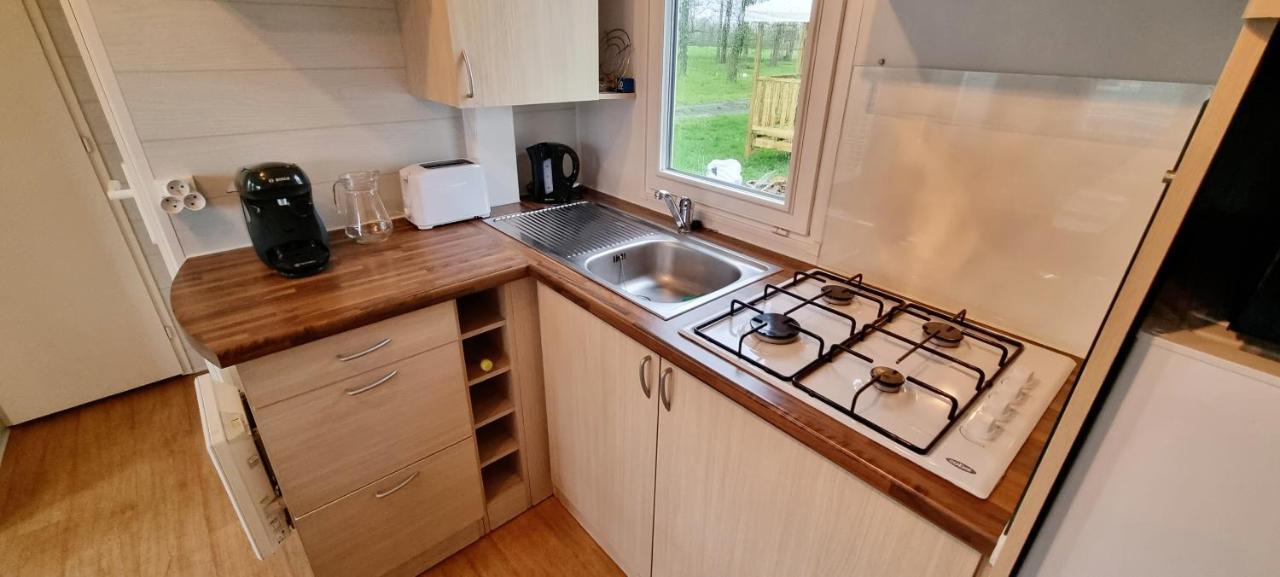 Mobil Home 5 Personnes - Vendee - Puy Du Fou - Climatise La Boissiere-de-Montaigu Dış mekan fotoğraf